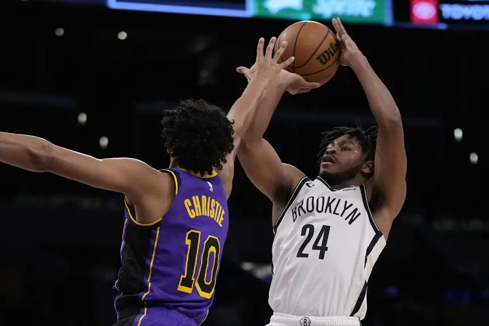 一夜4笔签约达成:小托马斯1年600万签约篮网,20+5前锋签约灰熊